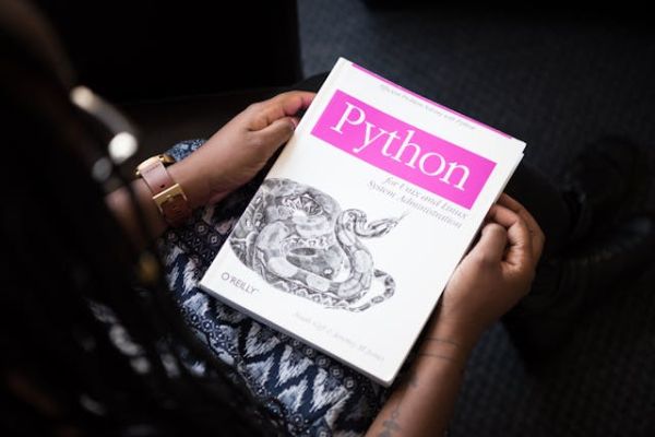 Aprender a programar en Python: Guía motivadora para empezar sin miedo